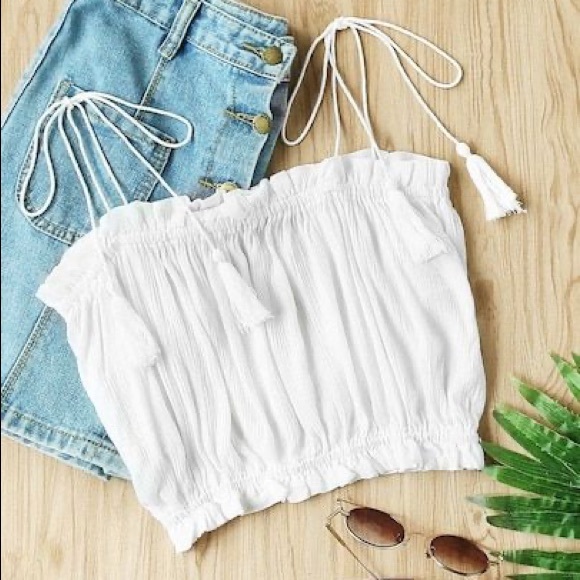 Cropped Tank Top - Picture 2 of 5